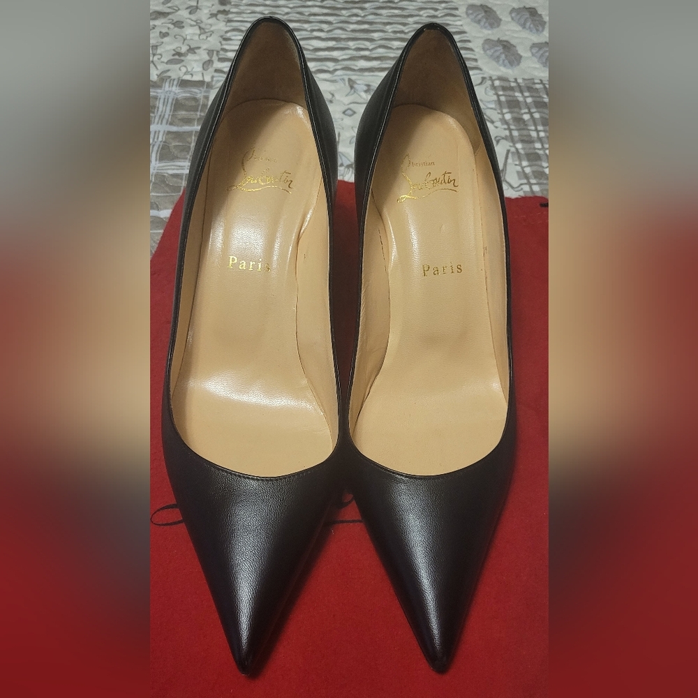 Christian Louboutin Black High Heels 38.5 Red Bottoms Matte BLACK